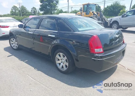 2006 Chrysler 300 из США, поврежденный, VIN 2C3KA43R16H317477